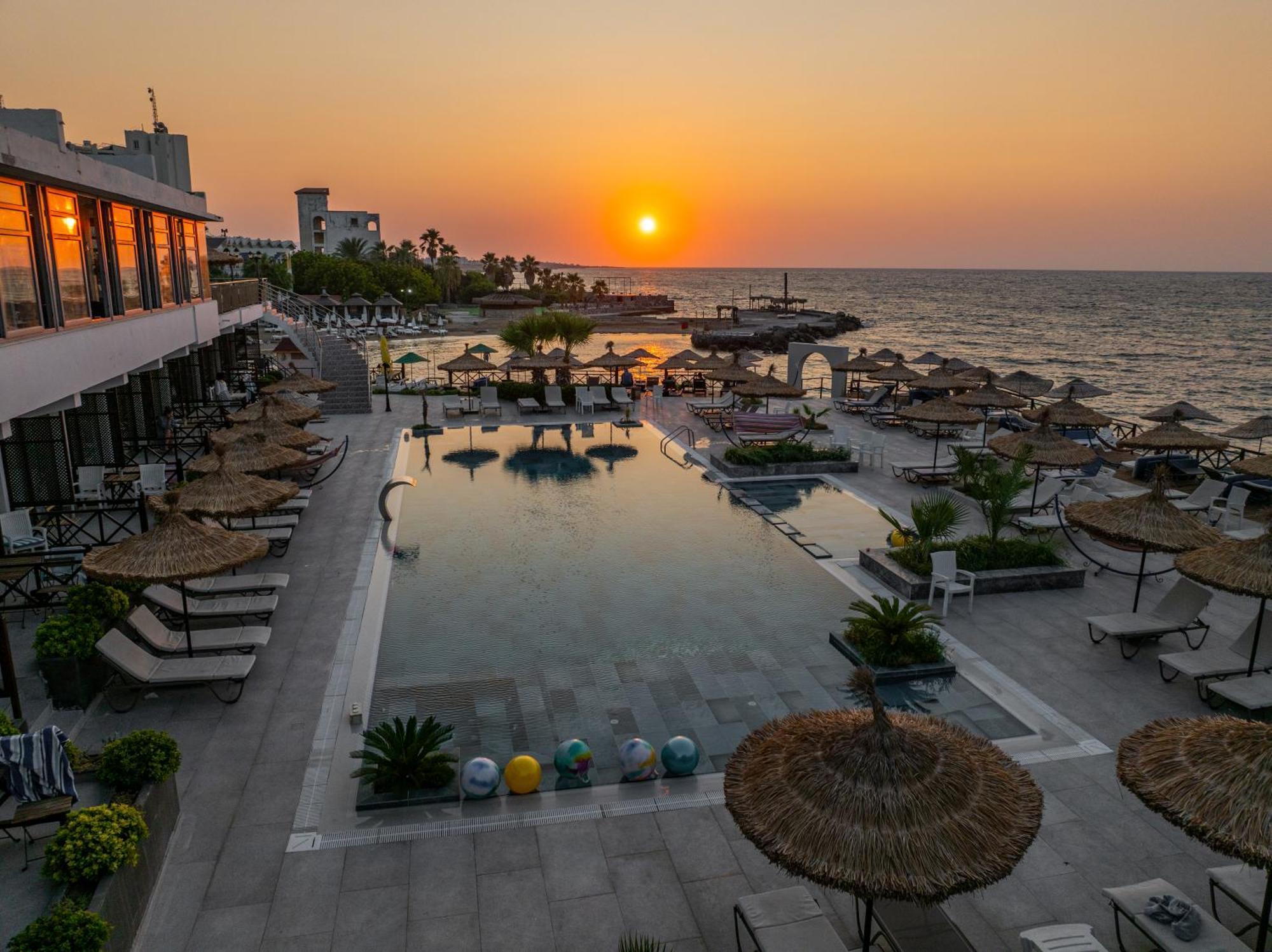 Manolya Hotel 라피토스 외부 사진
